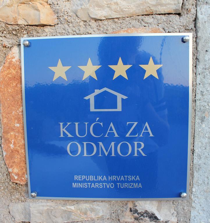 Tenuta Paljari Vižinada Rum bild